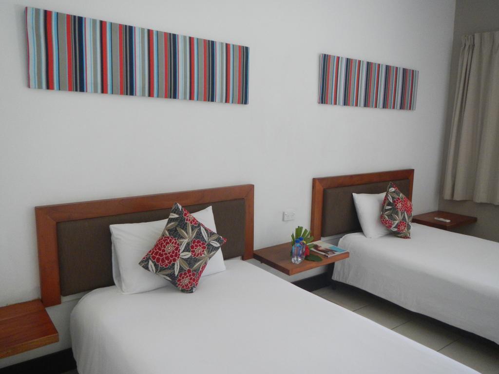 Club Oceanus Resort Pacific Harbour Eksteriør bilde
