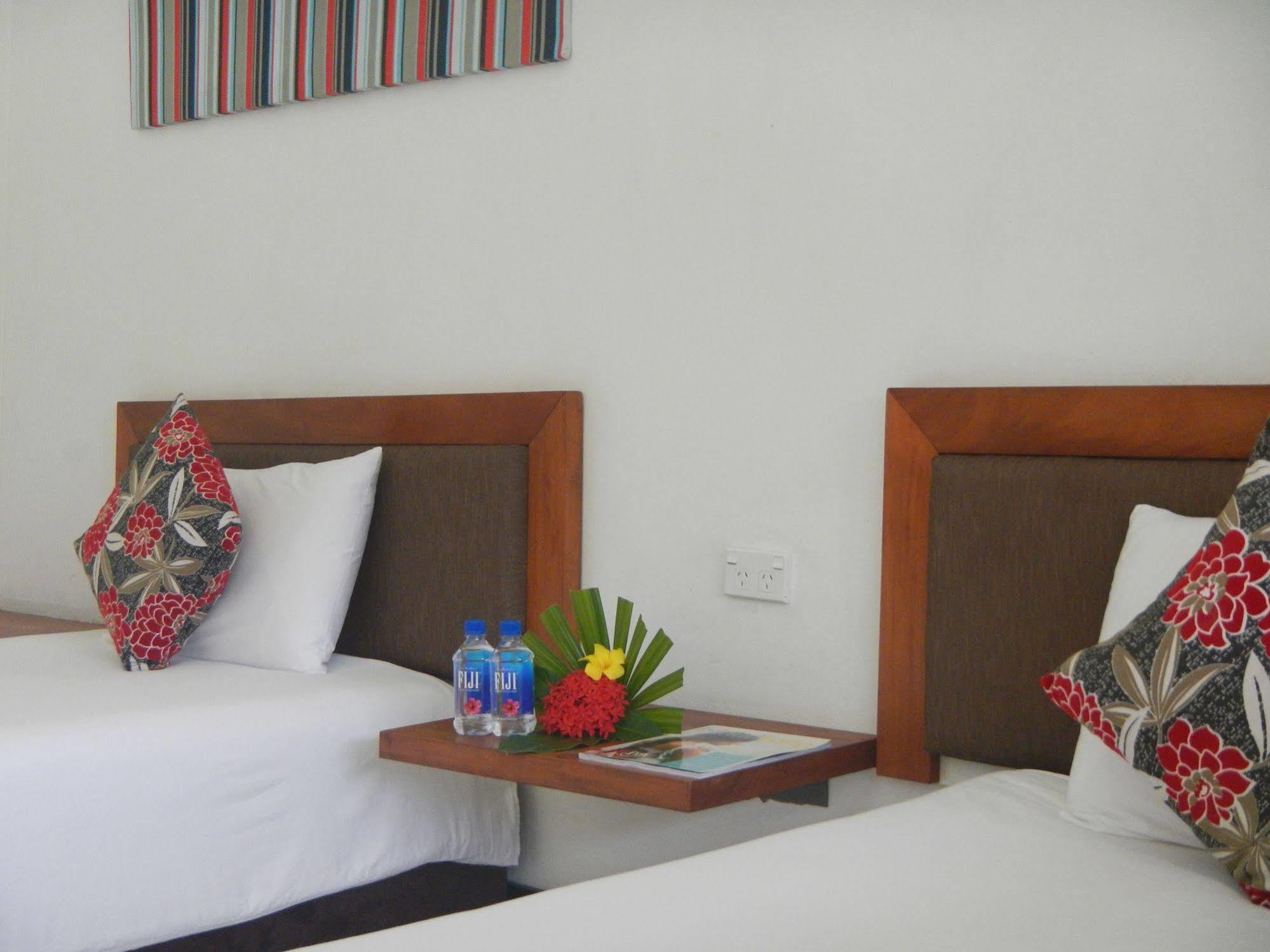 Club Oceanus Resort Pacific Harbour Eksteriør bilde