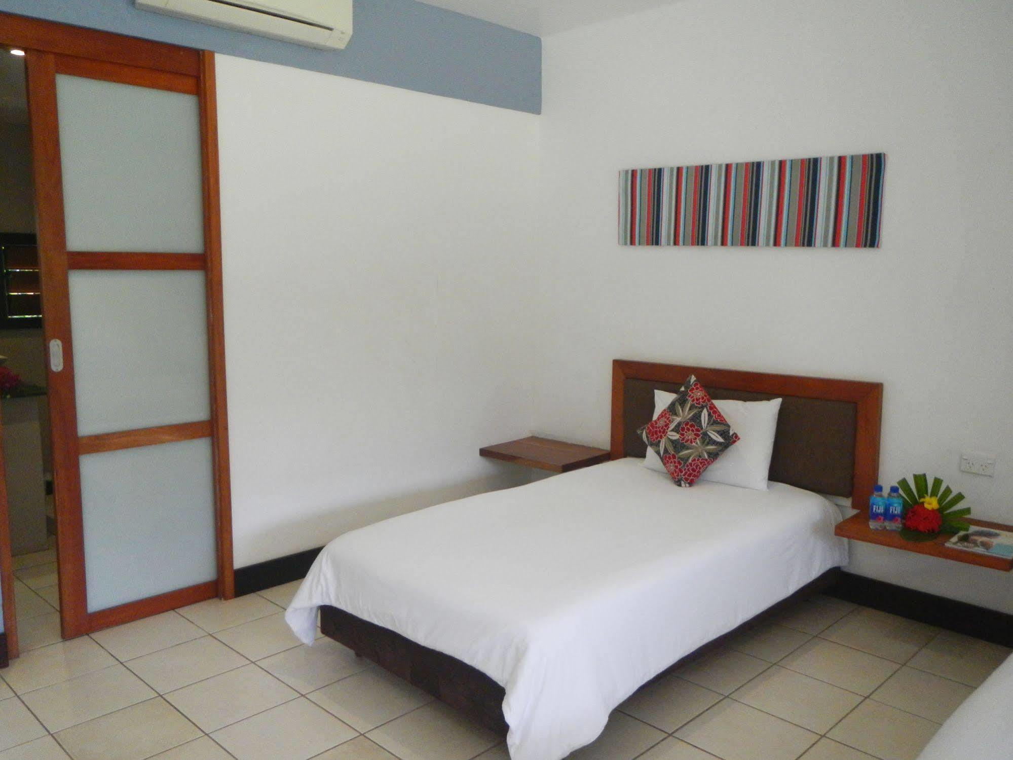 Club Oceanus Resort Pacific Harbour Eksteriør bilde